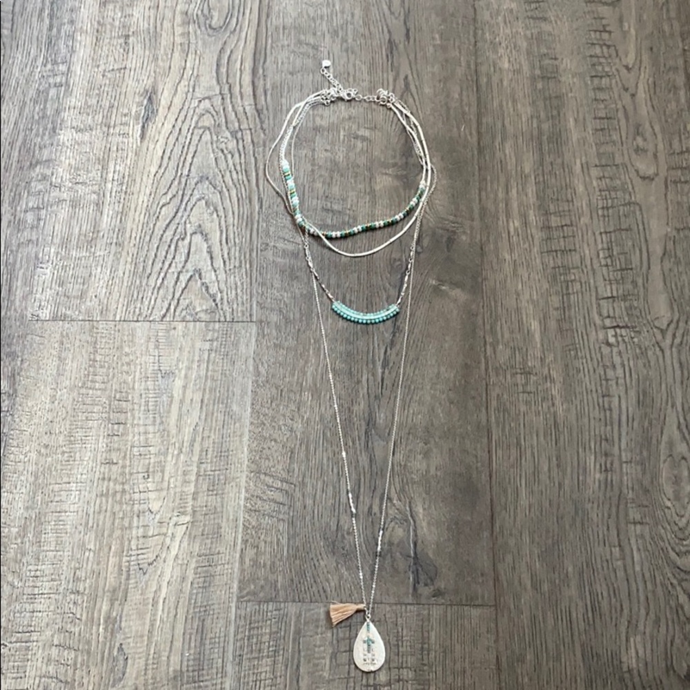 Stella and Dot Necklace